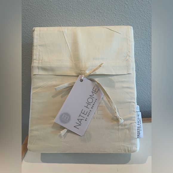 Nate Home By Nate Berkus Antique White 300TC Cotton Sateen Sheet Set Full - Picture 1 of 5